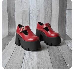 CHARLA TEDRICK RED TEE PLATFORM MARY JANES
